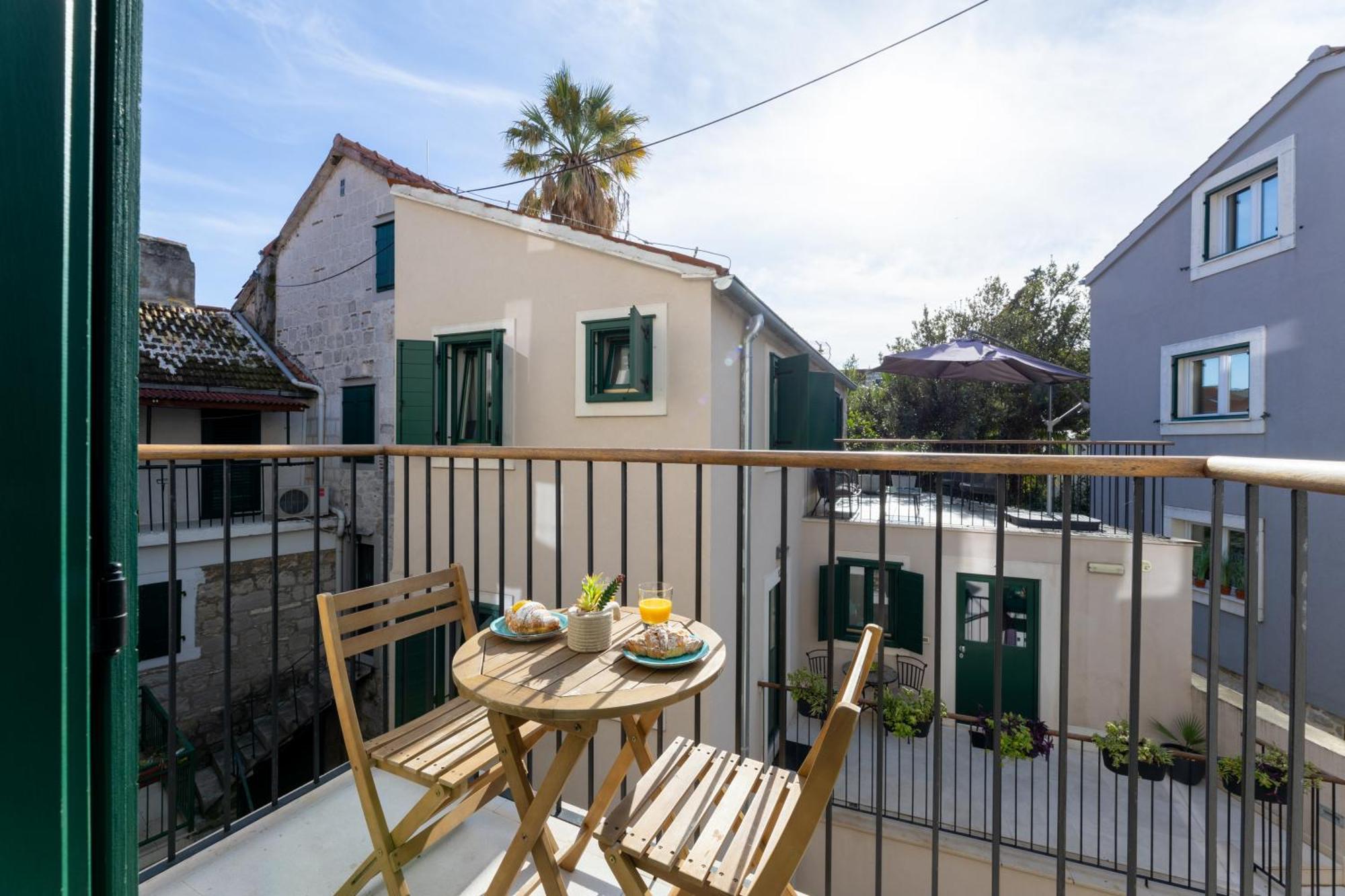 Apartments Korta Split Eksteriør billede