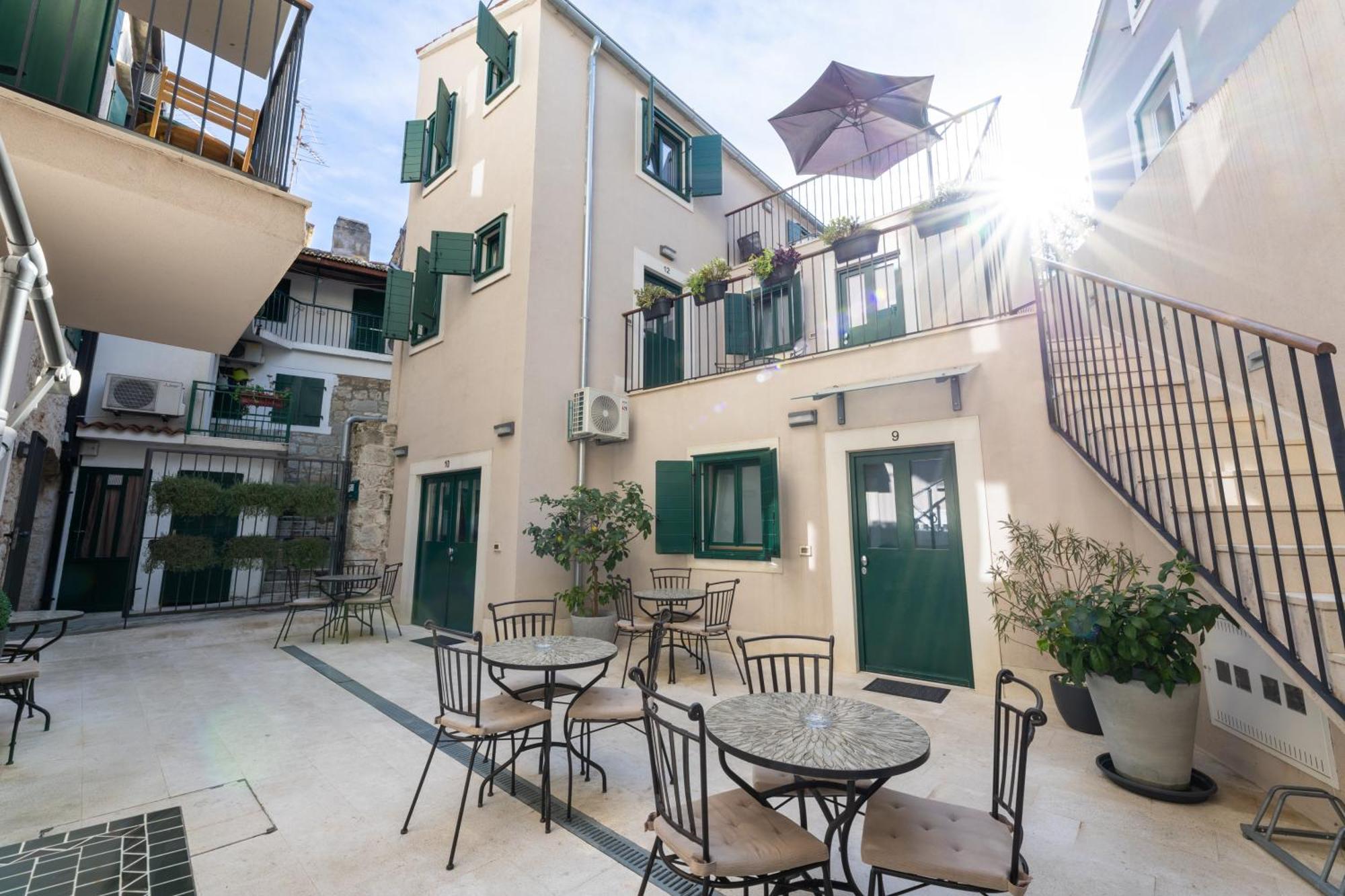 Apartments Korta Split Eksteriør billede